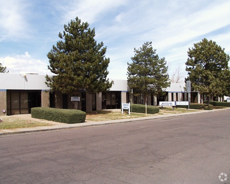 More Photos Of 4775 Paris St, Denver Warehouse For Sale