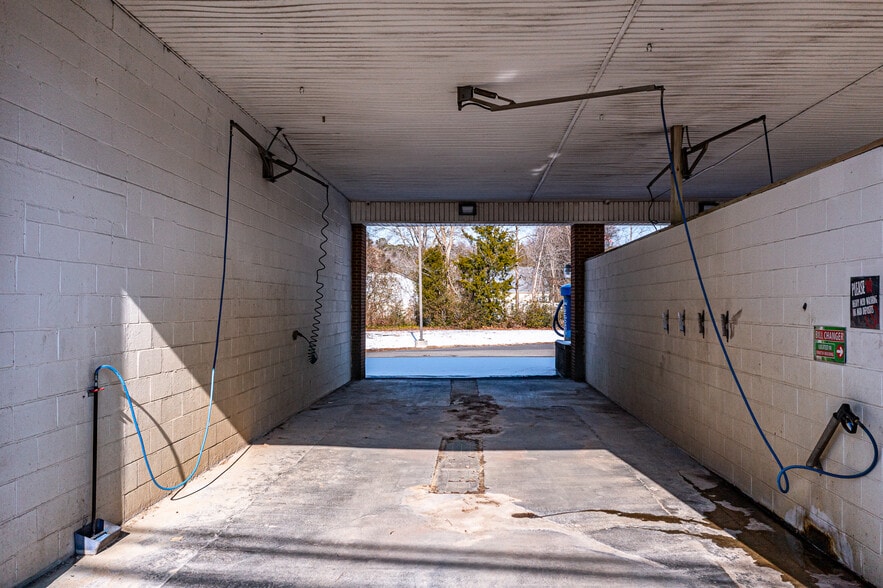 More Photos Of 10893 Buckley Hall Rd, Mathews Carwash For Sale