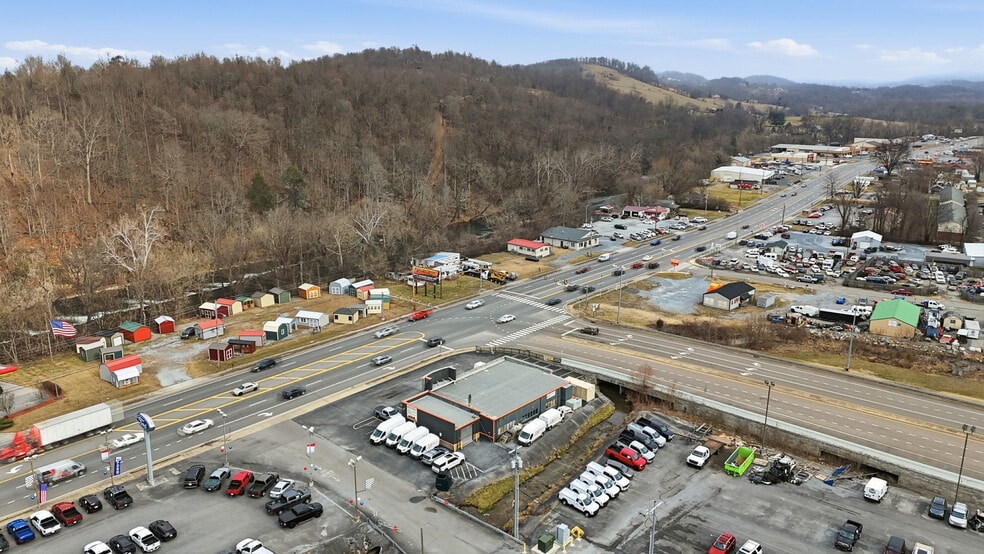 More Photos Of 2214 W Elk Ave, Elizabethton Auto Dealership For Sale