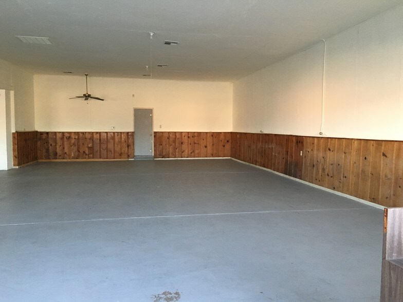 More Photos Of 367 W Coolidge Ave, Coolidge Auto Dealership For Lease