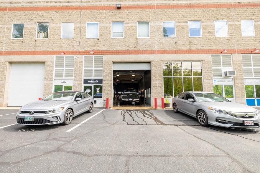 More Photos Of 100 Ferncroft Rd, Danvers Manufacturing For Lease