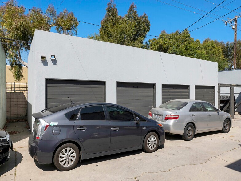 More Photos Of 5439 Kinston Ave, Culver City Apartments For Sale