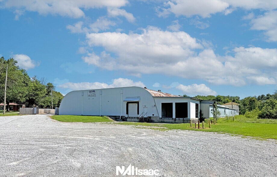 More Photos Of 60 Bells Ln, Junction City Warehouse For Sale