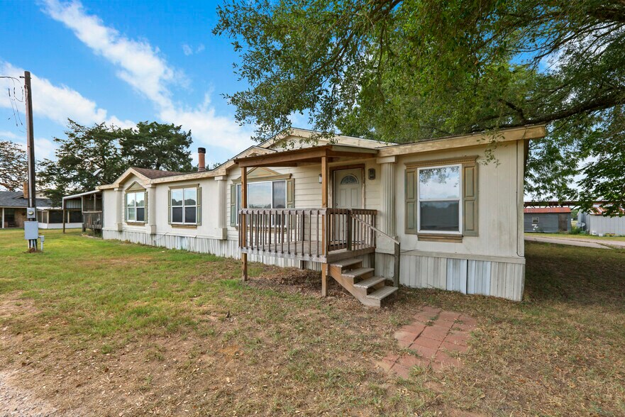 More Photos Of 46658 290 Bus., Hempstead Land For Sale