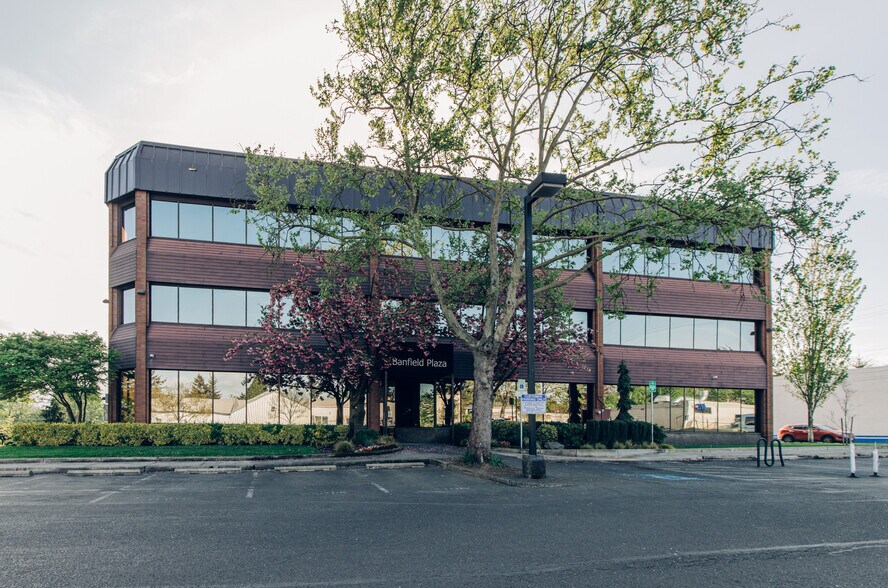 Primary Photo Of 7931 NE Halsey St, Portland Office For Lease