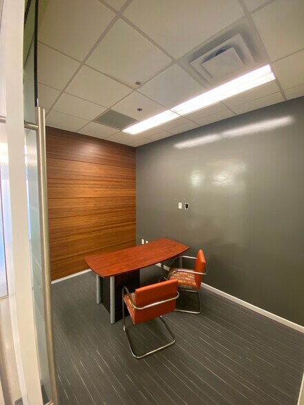 More Photos Of 1100 Old Ellis Rd, Roswell Loft Creative Space For Lease