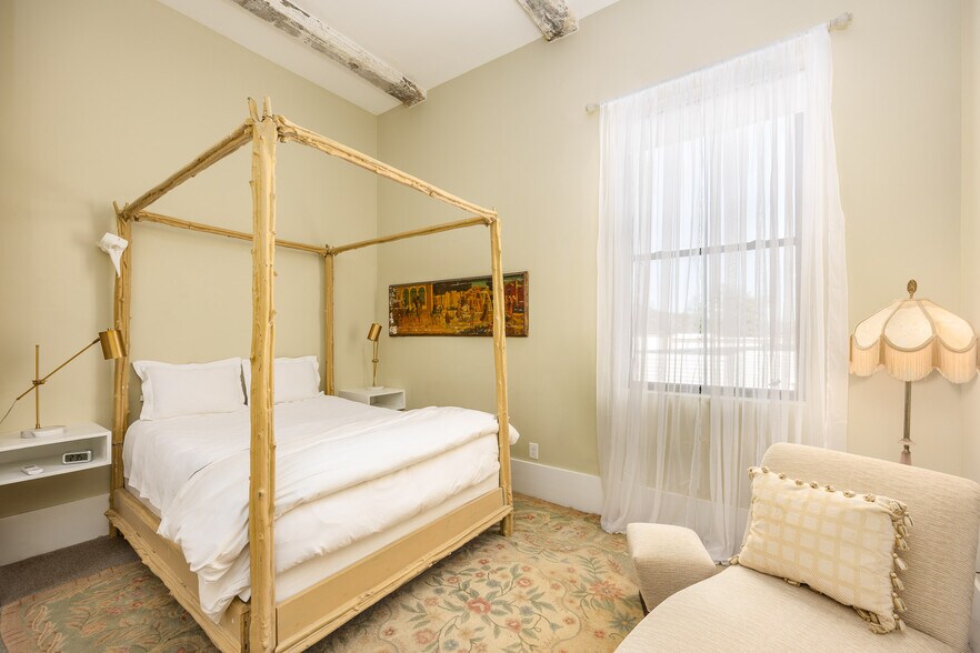 More Photos Of 81 N Main St, Ellenville Office Residential For Sale