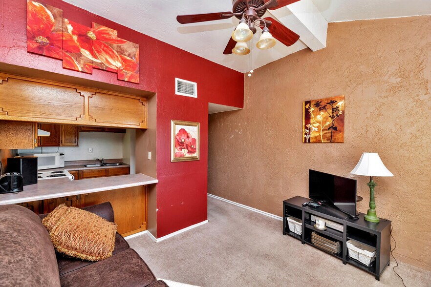 More Photos Of 760-778 W Wickenburg Way, Wickenburg Multifamily For Sale