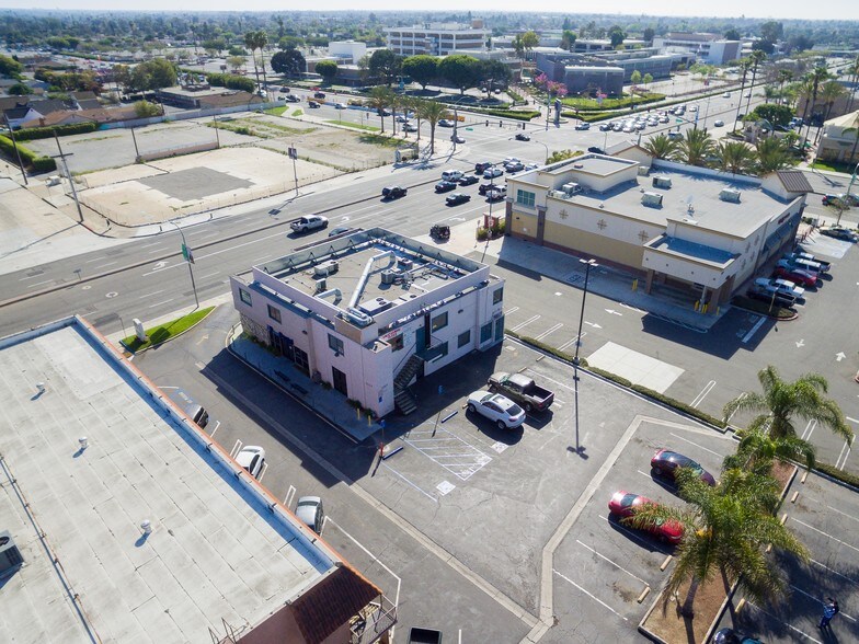 More Photos Of 1227 W 17th St, Santa Ana Medical For Lease