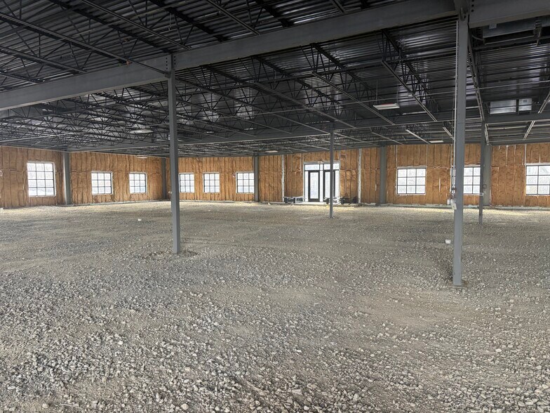 More Photos Of 8590 Yankee St, Dayton Medical For Lease