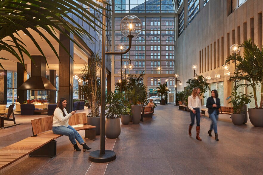 More Photos Of 1700 Broadway, Denver Office For Lease