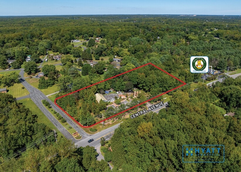 More Photos Of 590 W Central Ave, Davidsonville Specialty For Sale