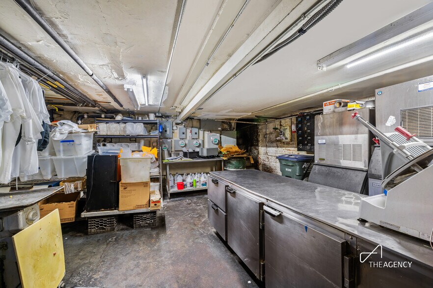 More Photos Of 688-690 Franklin Ave, Brooklyn Storefront Retail Residential For Lease