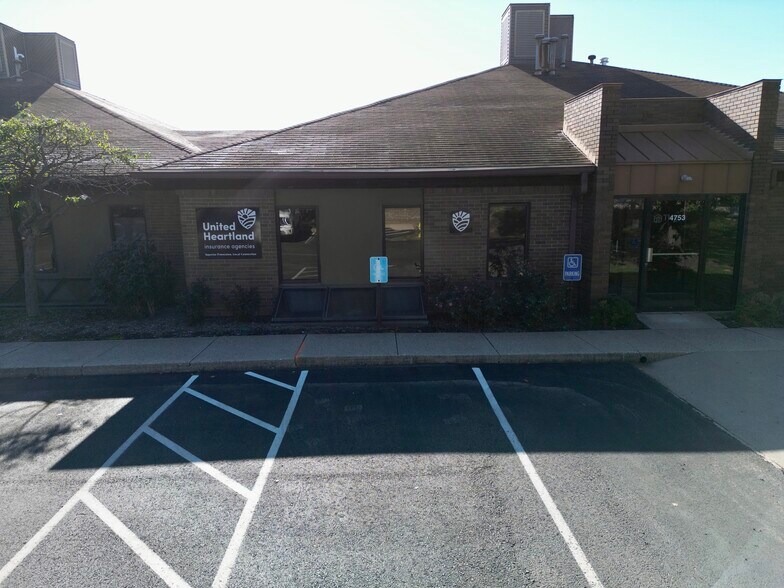 More Photos Of 4753-4759 Cornell Rd, Blue Ash Medical For Sale