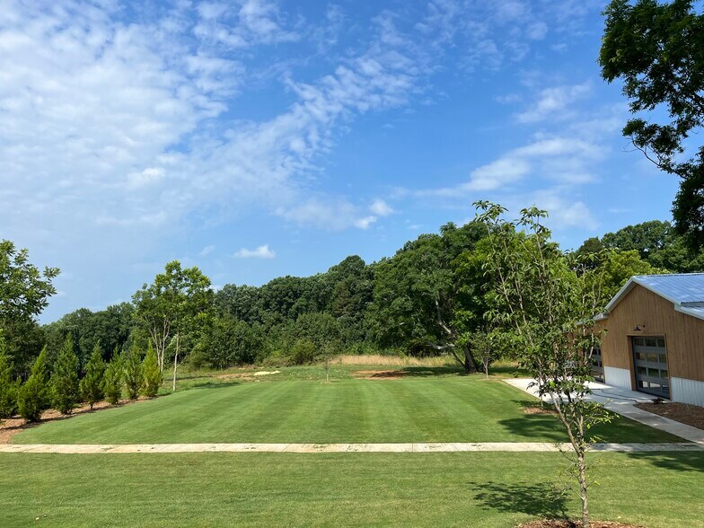 More Photos Of 10049 Old White Horse Rd, Greenville Specialty For Sale