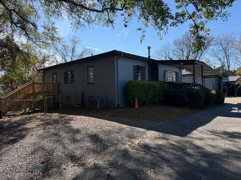 More Photos Of 96 W Felton Rd, Cartersville Office For Sale