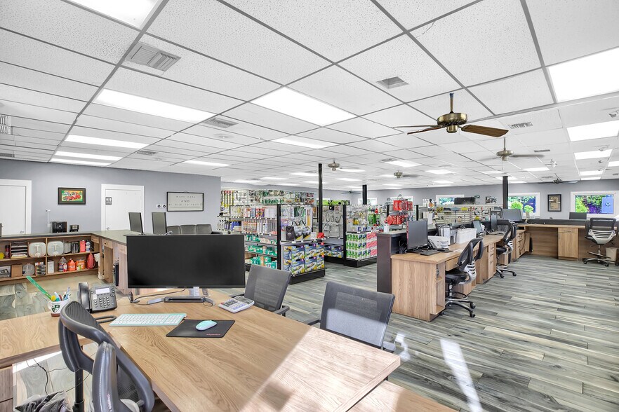 More Photos Of 100099 Overseas Hwy, Key Largo Freestanding For Sale