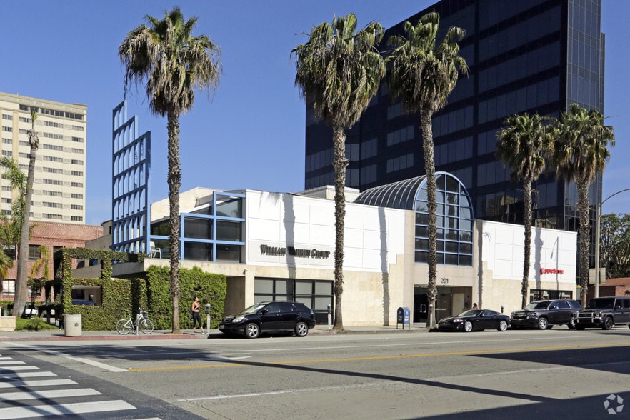 More Photos Of 201 Wilshire Blvd, Santa Monica Loft Creative Space For Lease