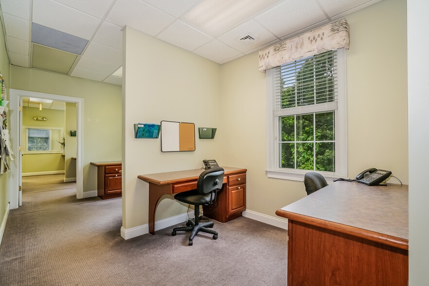 More Photos Of 100 Schoosett St, Pembroke Office For Sale