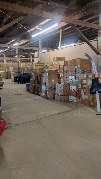 More Photos Of 609 Washington St, Plymouth Warehouse For Sale