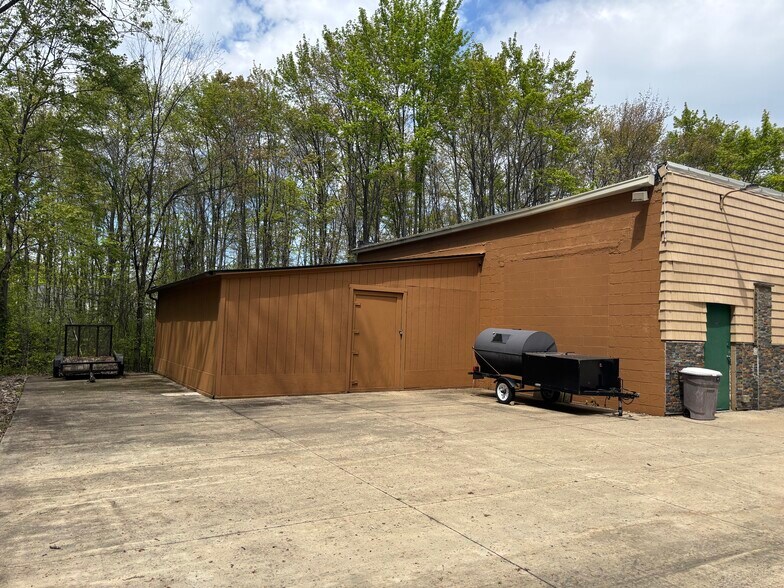 More Photos Of 7984 Olde 8 Rd, Northfield Office For Sale