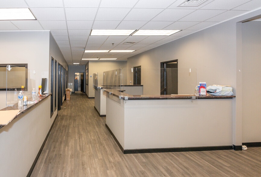 More Photos Of 2001 Windsor Ave, Baltimore Warehouse For Lease