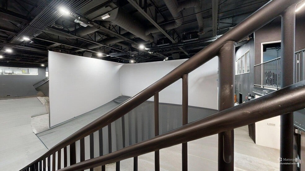 More Photos Of 550 Somerset Ter NE, Atlanta General Retail For Lease