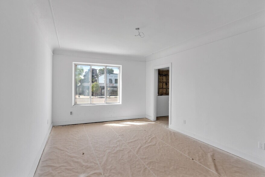 More Photos Of 15523 Mack Ave, Detroit Apartments For Sale