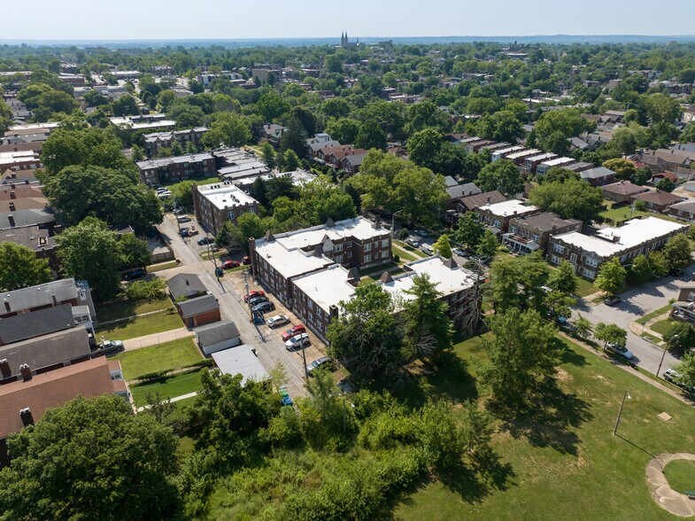 More Photos Of , Saint Louis Multifamily For Sale