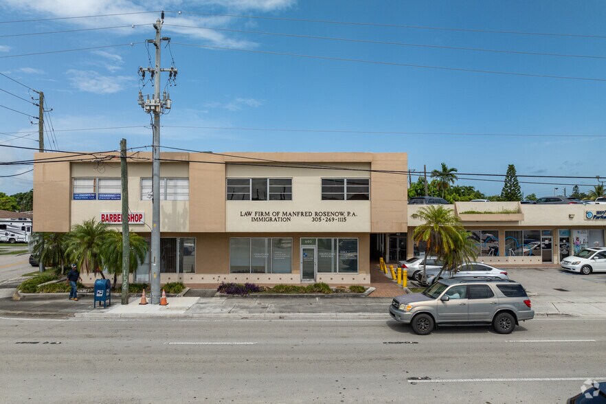 More Photos Of 601-625 SW 57th Ave, Miami Storefront Retail Office For Lease