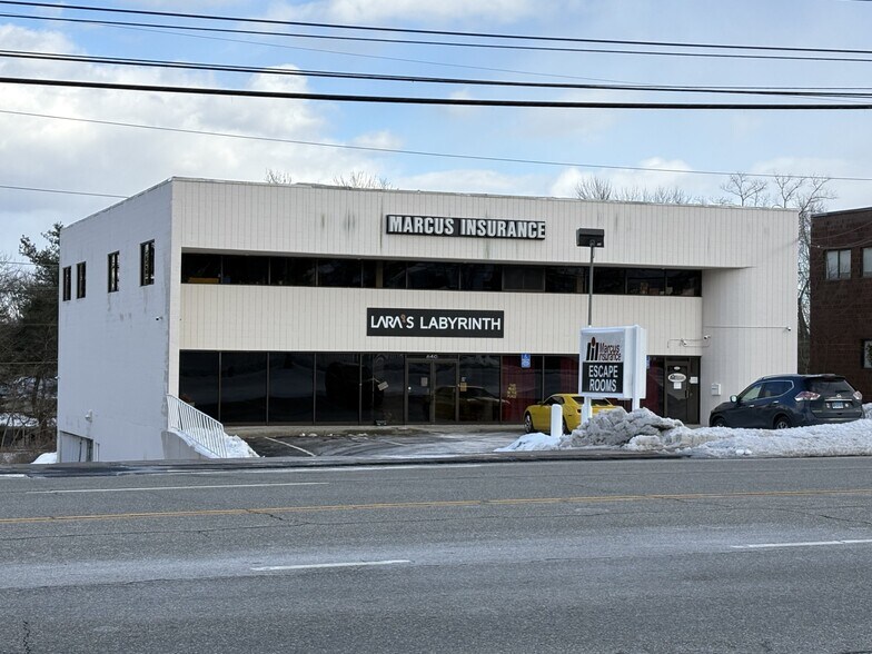 More Photos Of 840-842 Silas Deane Hwy, Wethersfield Storefront Retail Office For Sale
