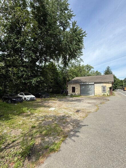 More Photos Of 276 Hamburg Tpke, Riverdale Industrial For Sale