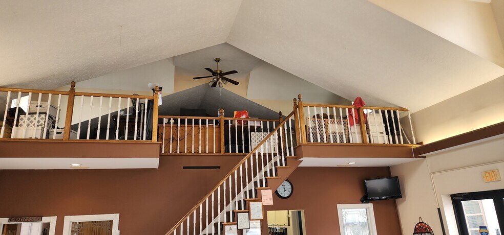 More Photos Of 4579 Lake Rd S, Brockport Auto Dealership For Lease