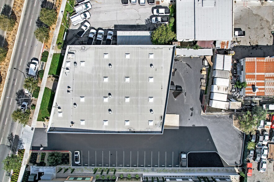 More Photos Of 760 San Antonio Rd, Palo Alto Warehouse For Sale