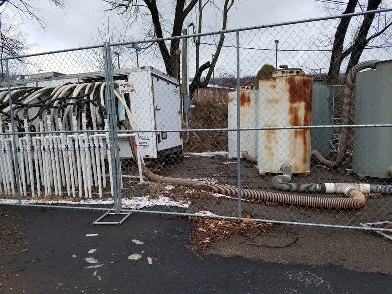 More Photos Of 1050 State Route 93, Sugarloaf Service Station For Sale