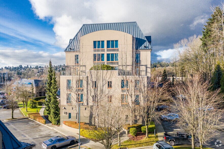 More Photos Of 700 Old Lillooet Rd, North Vancouver Hotel For Lease