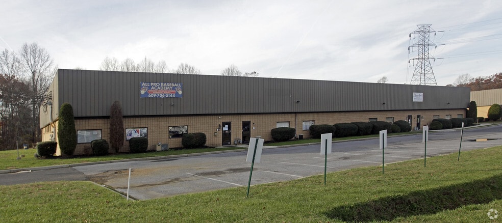 More Photos Of 1041 Glassboro Rd, Williamstown Unknown For Lease