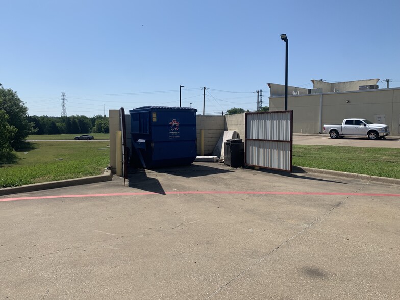 More Photos Of Gus Thomasson Rd @ Towne Centre Dr, Mesquite Unknown For Lease