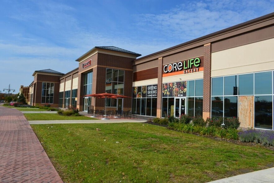 More Photos Of 913-1070 Holt Rd, Webster Unknown For Lease