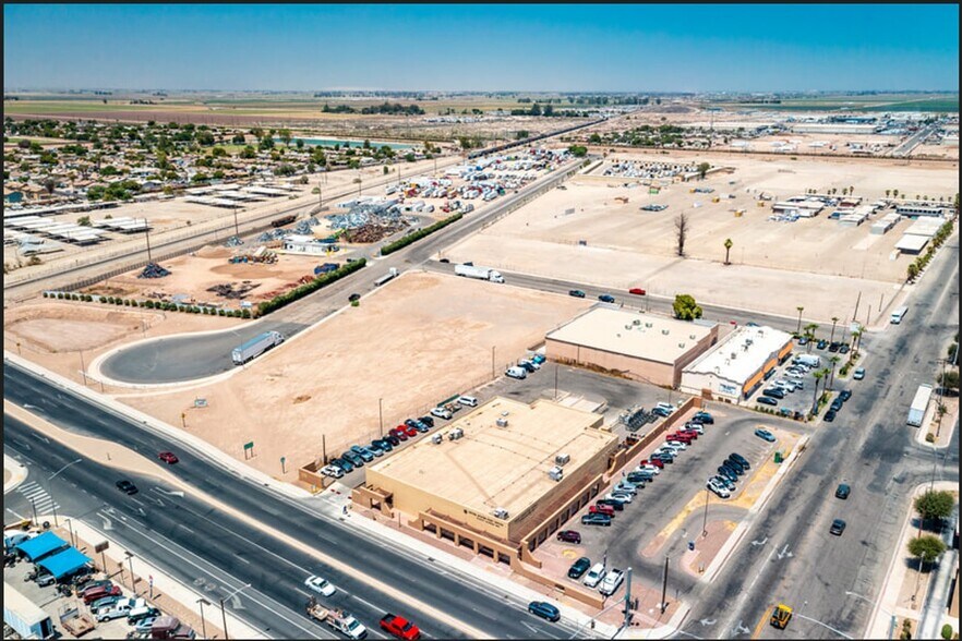 More Photos Of 320 Arguelles Street, Calexico Land For Sale