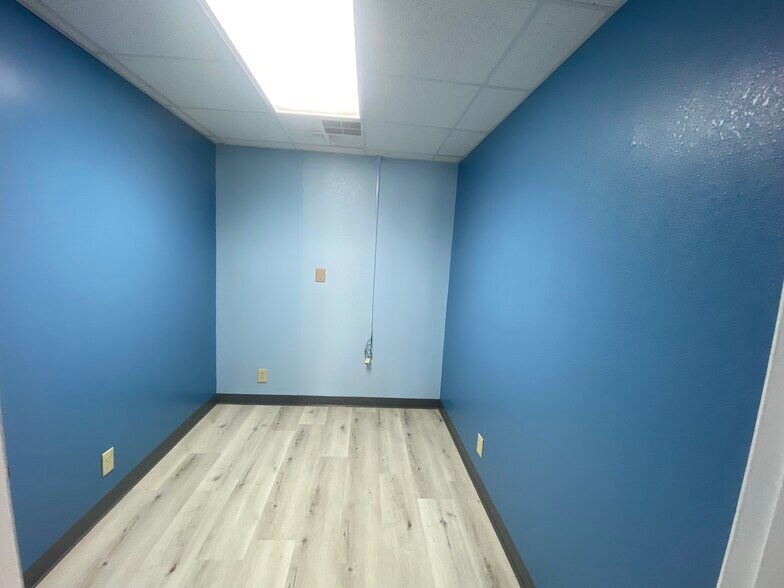 More Photos Of 1401 Applewood Dr, Dalton Medical For Lease