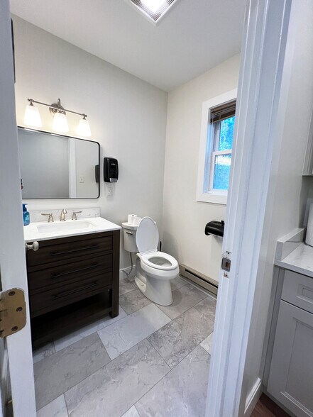 More Photos Of 109 E Evans St SW, West Chester Office For Lease