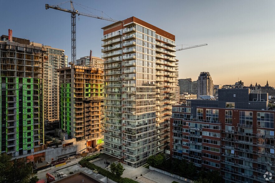 More Photos Of 179 George St, Ottawa Apartments For Lease