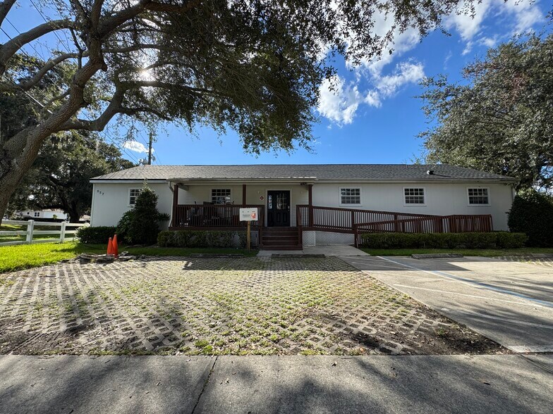 Primary Photo Of 557 W Plant St, Winter Garden Office For Sale