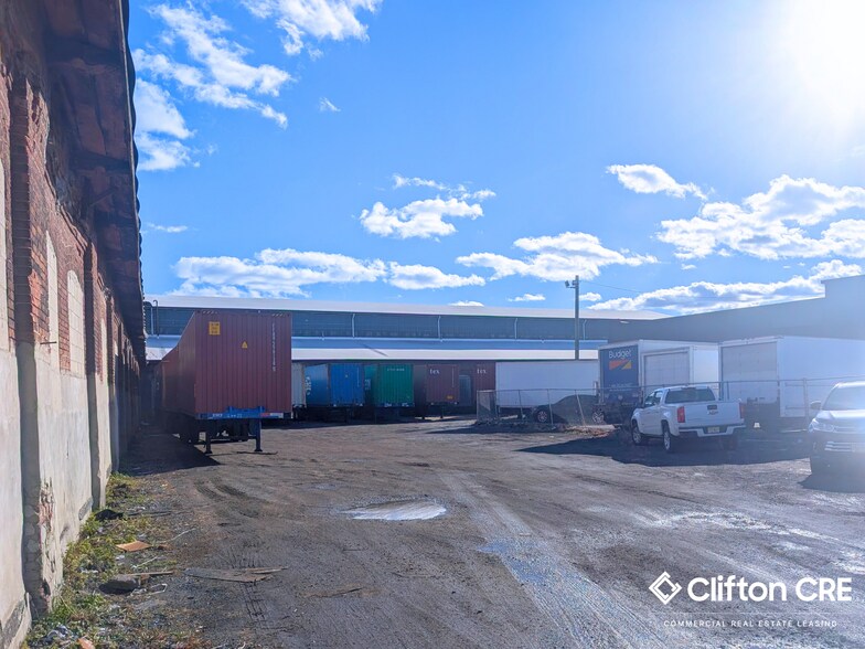 More Photos Of 5 Slater Dr, Elizabeth Warehouse For Lease