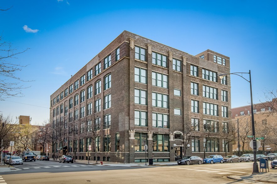 More Photos Of 1327 W Washington Blvd, Chicago Loft Creative Space For Lease