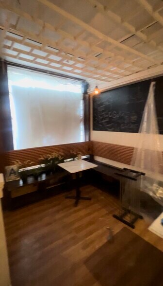 More Photos Of 171 Third Ave, New York Storefront Retail Residential For Lease