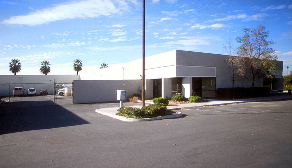 More Photos Of 783 Palmyrita Ave, Riverside Light Manufacturing For Lease