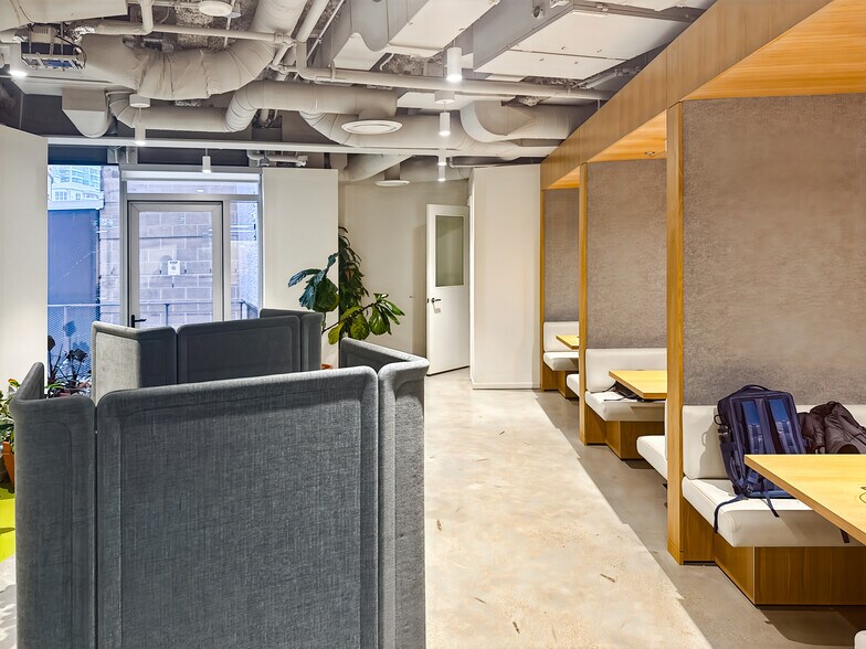 More Photos Of 410 W Georgia St, Vancouver Coworking Space