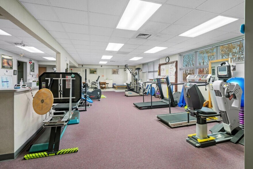 More Photos Of 11855 Hg Trueman Rd, Lusby Health Club For Lease